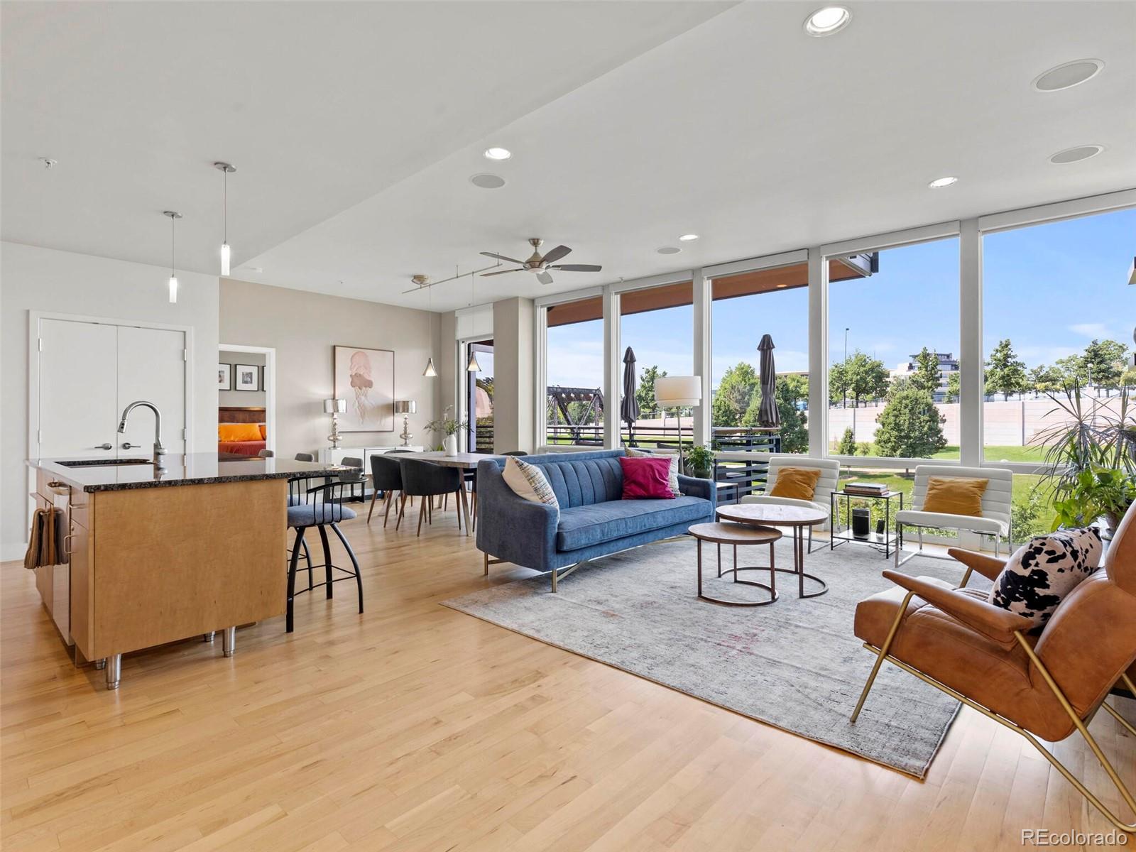 1401 Delgany Street Unit: 205