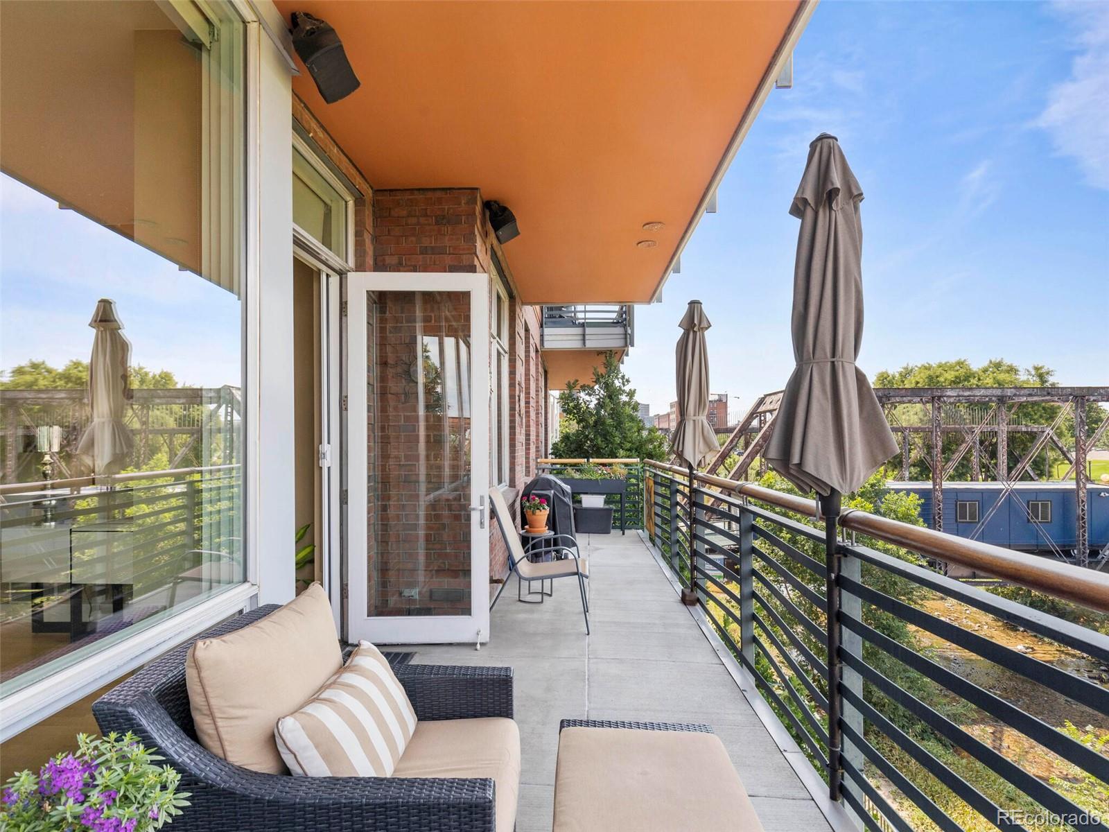 1401 Delgany Street Unit: 205