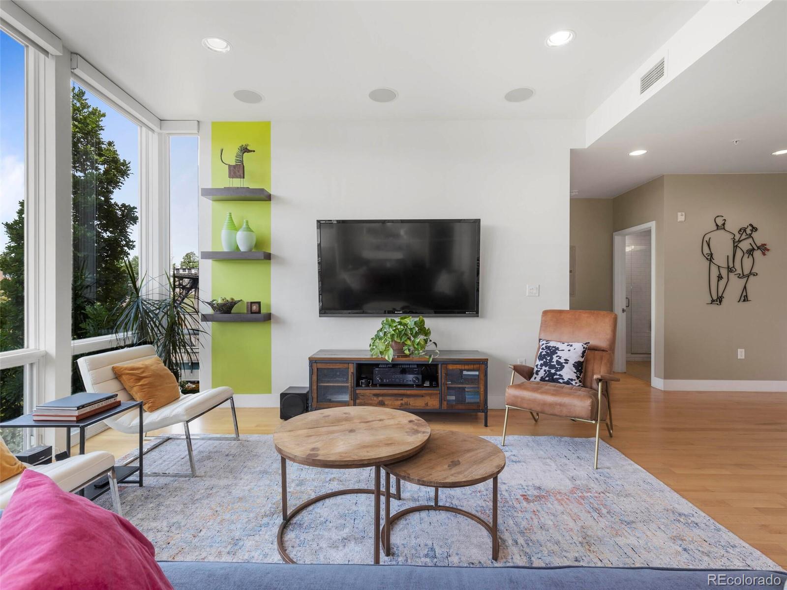 1401 Delgany Street Unit: 205