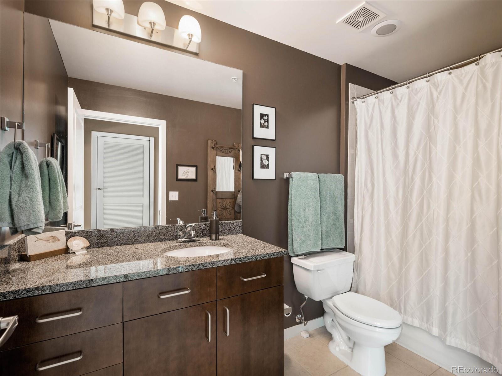 1700 Bassett Street Unit: 1801