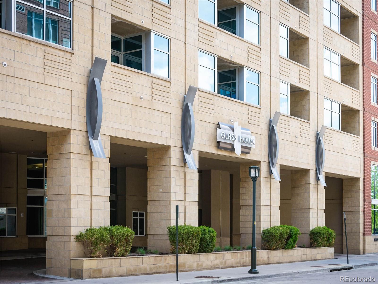 1700 Bassett Street Unit: 1801