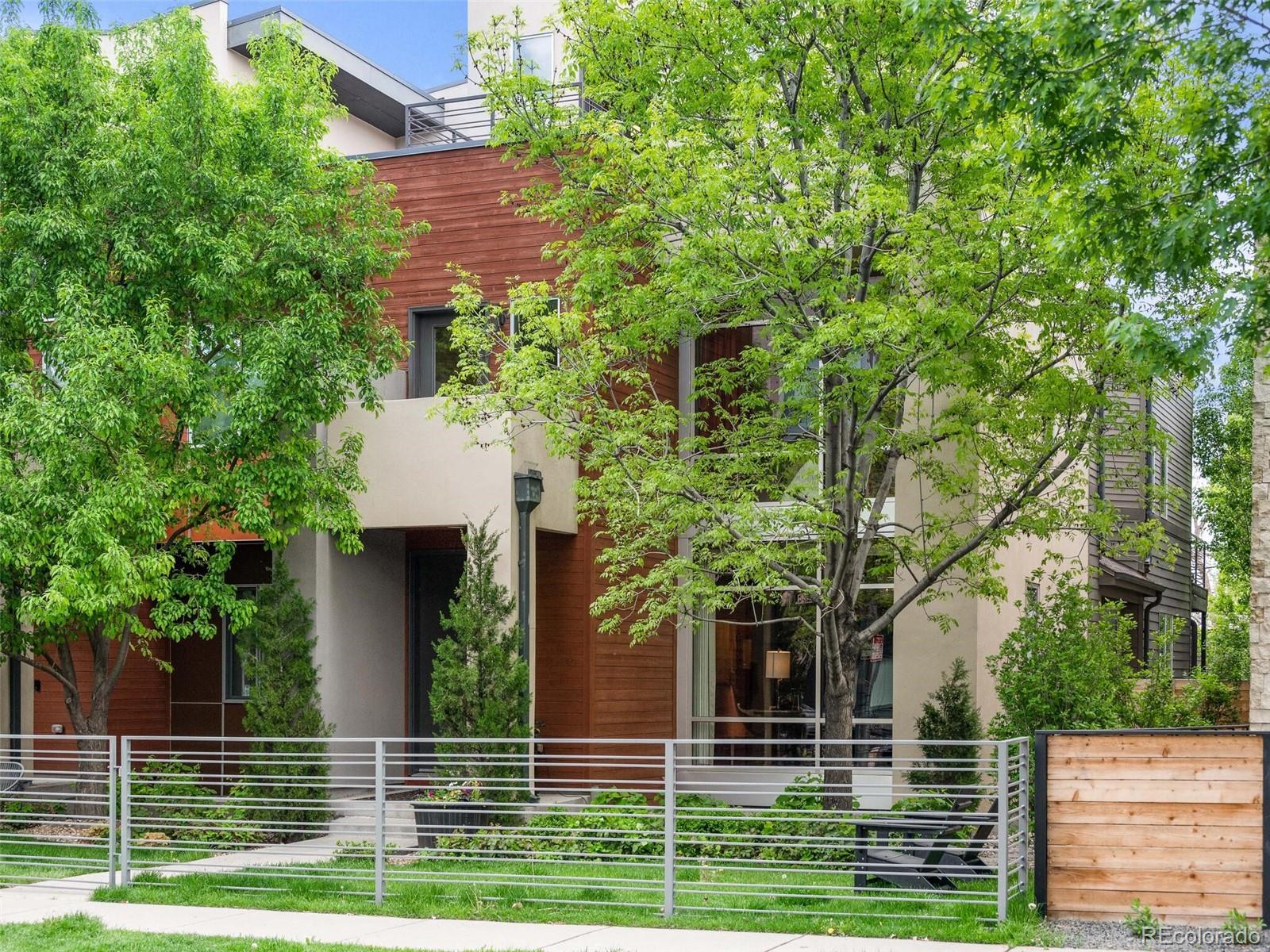 3120 Wyandot Street
