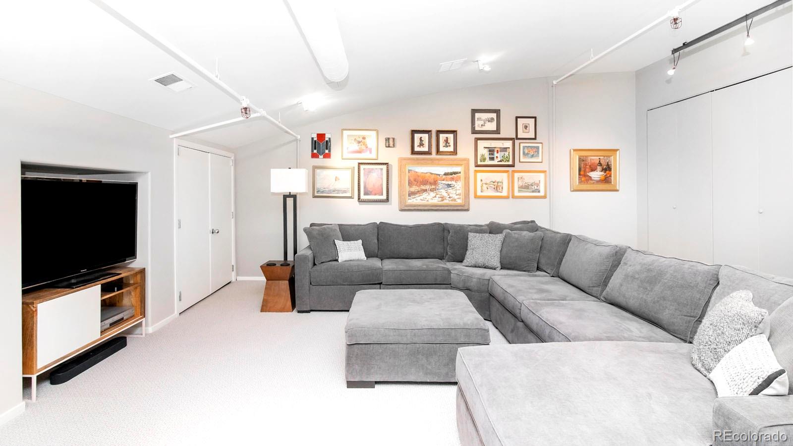 930 Acoma Street Unit: 420