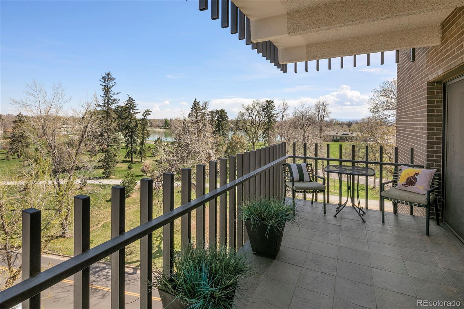 480 S Marion Parkway Unit: 606