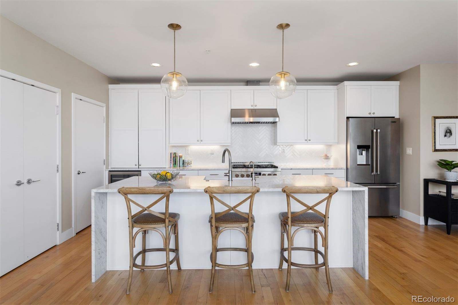 1401 Delgany Street Unit: 403