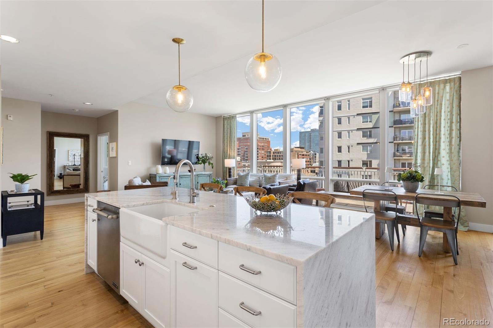 1401 Delgany Street Unit: 403