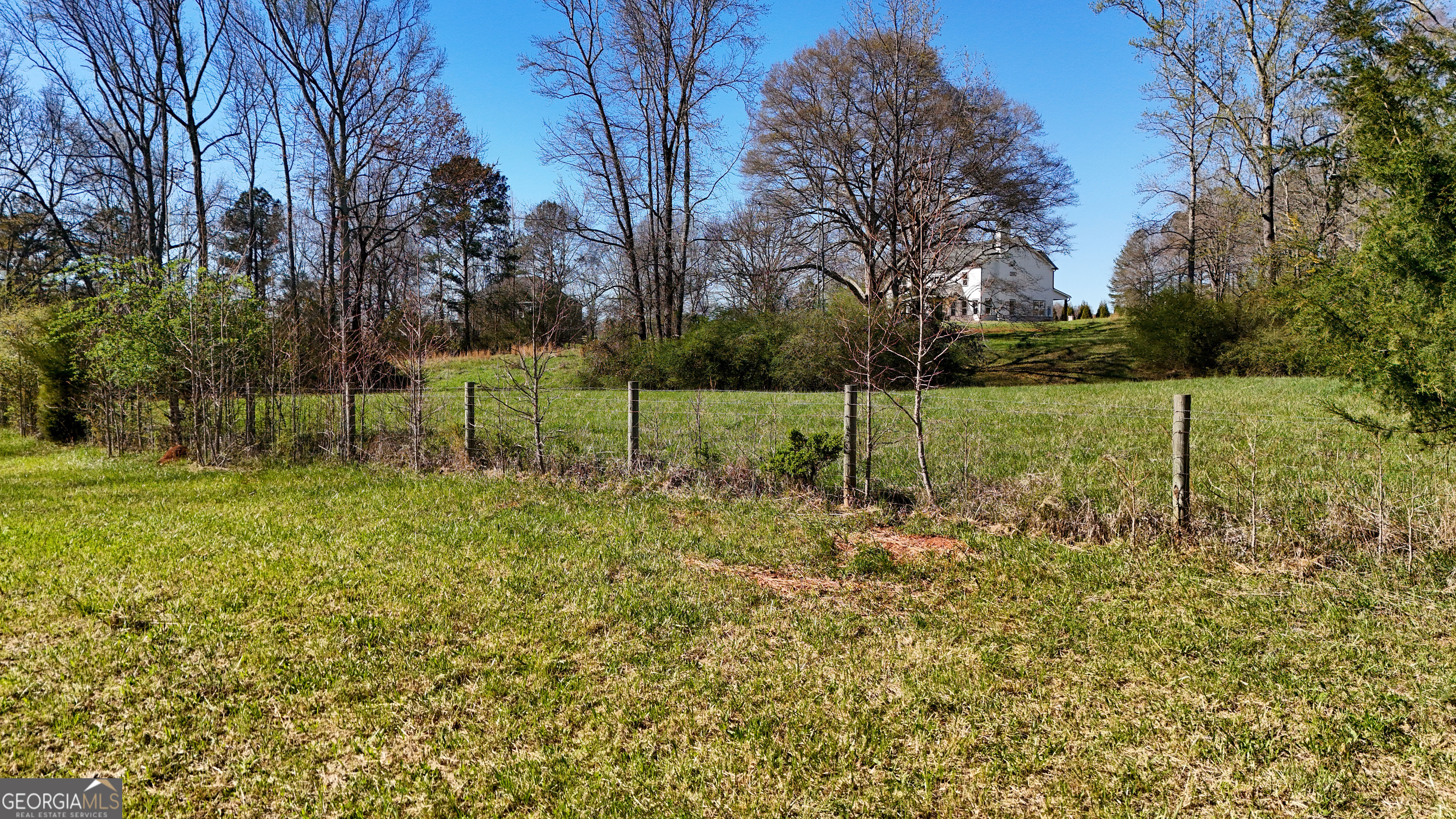 40 Meadow Trail