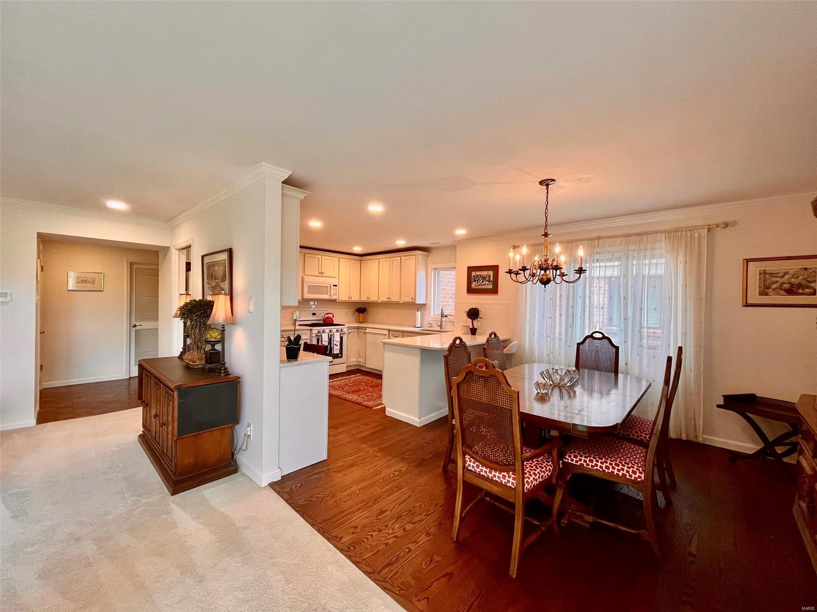 440 S Clay Avenue Unit: 311