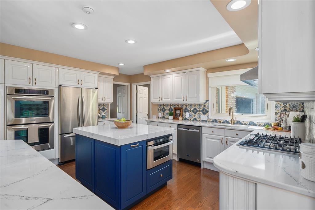 12238 Kingshill Drive
