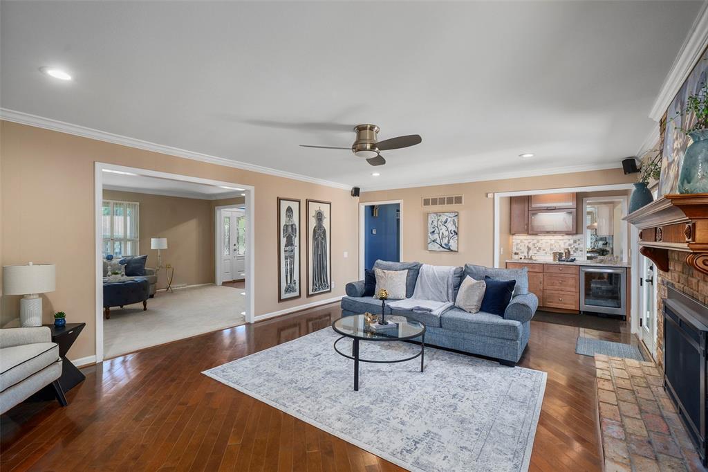 12238 Kingshill Drive