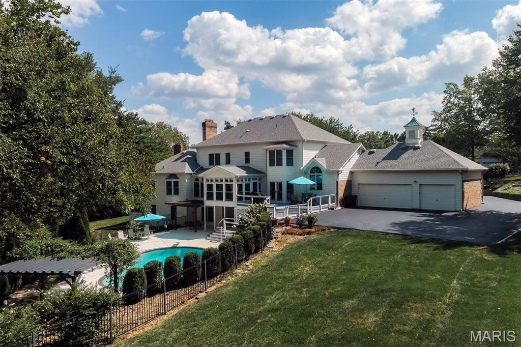 1 Delvin Court