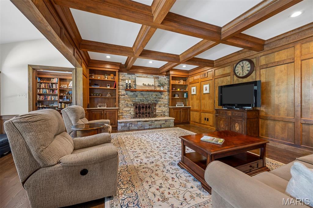 1 Delvin Court