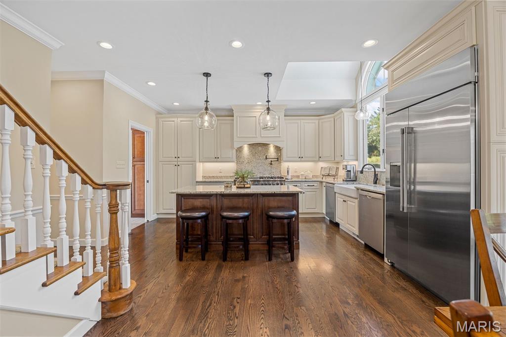 1 Delvin Court