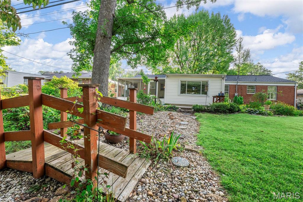 117 Blackthorn Drive