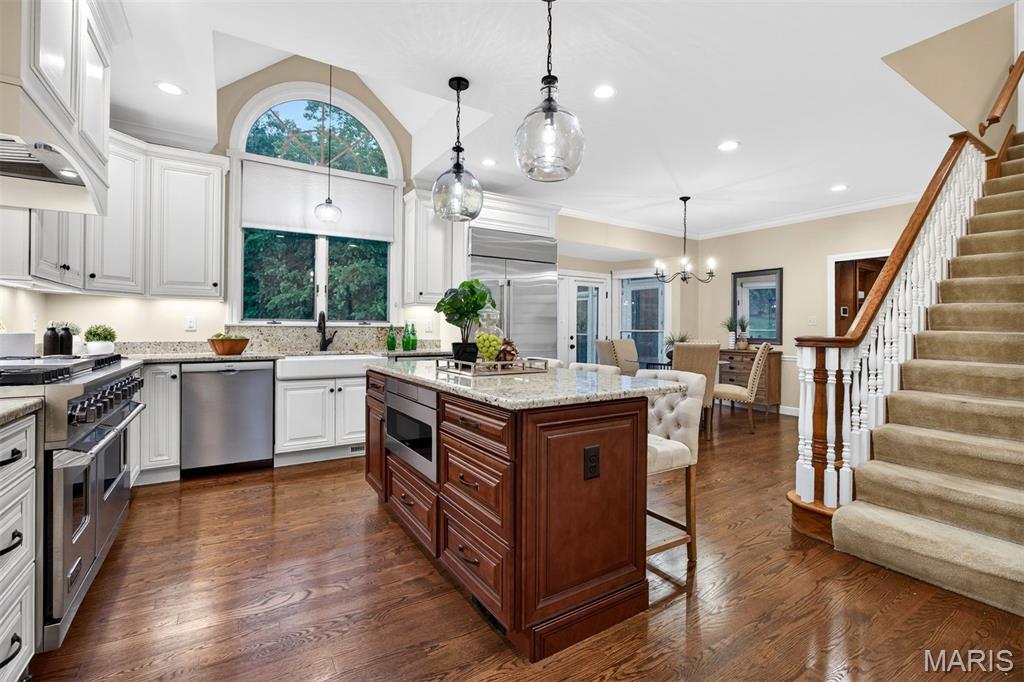 1 Delvin Court