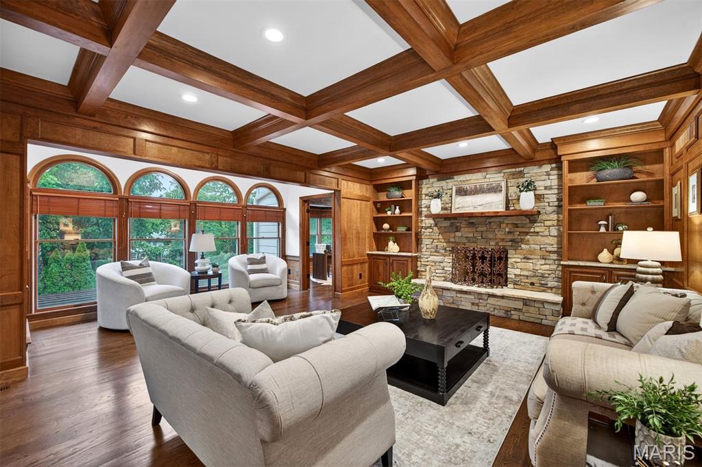 1 Delvin Court