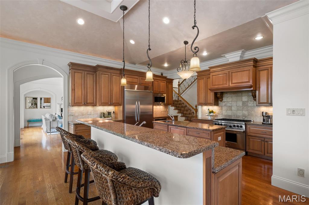 511 S Warson Road