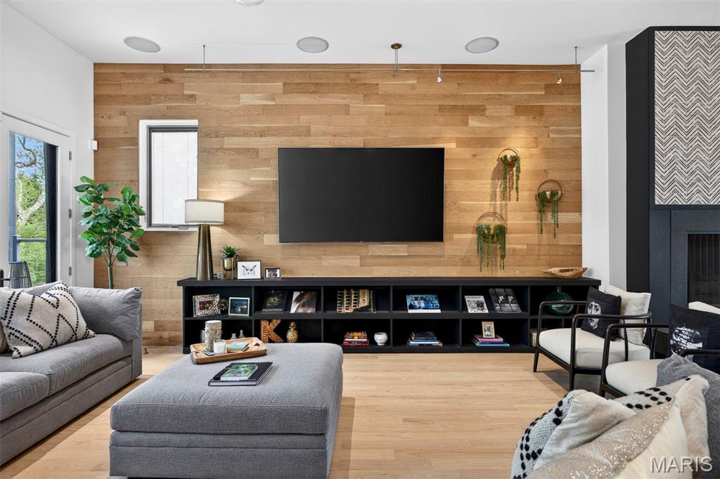 11239 Mosley Hill Drive