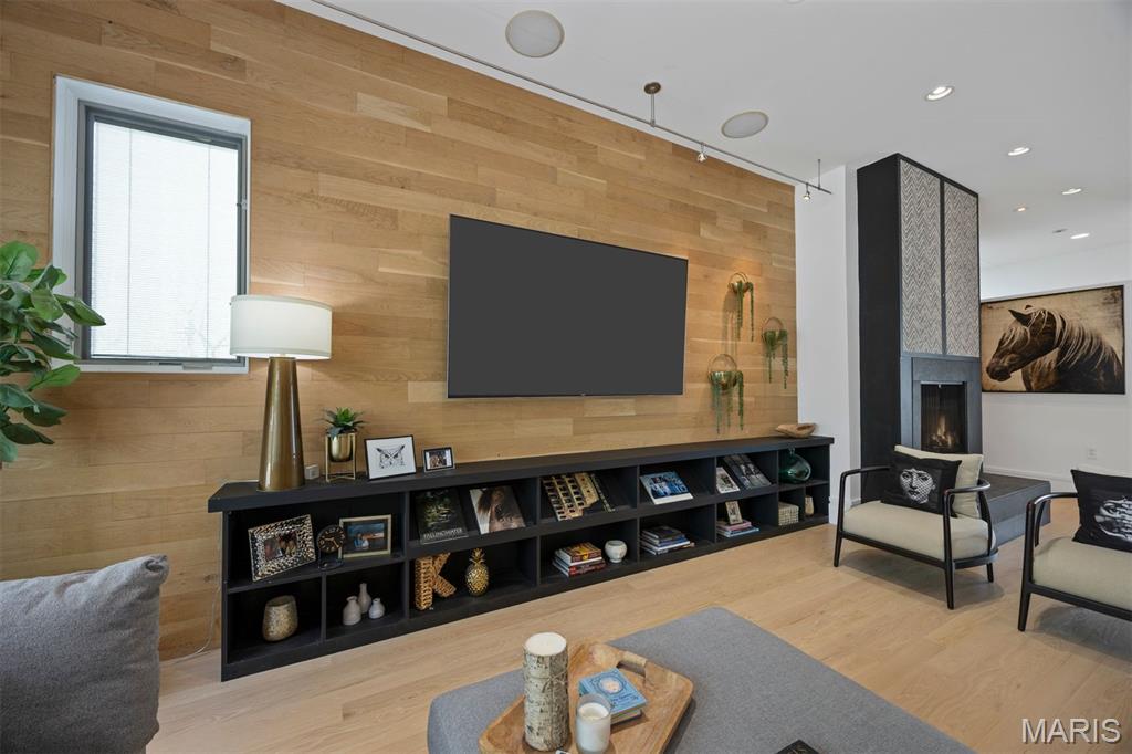 11239 Mosley Hill Drive