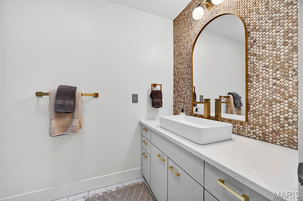 11239 Mosley Hill Drive