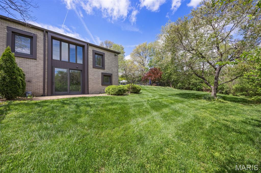 11239 Mosley Hill Drive