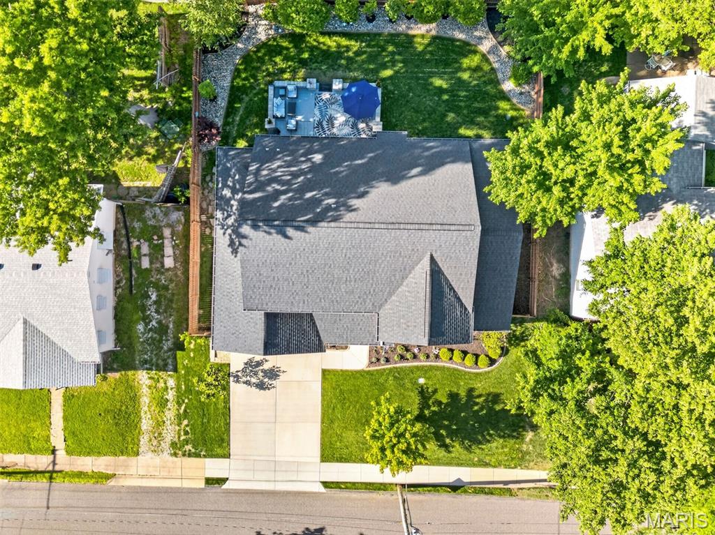 409 Peeke Avenue