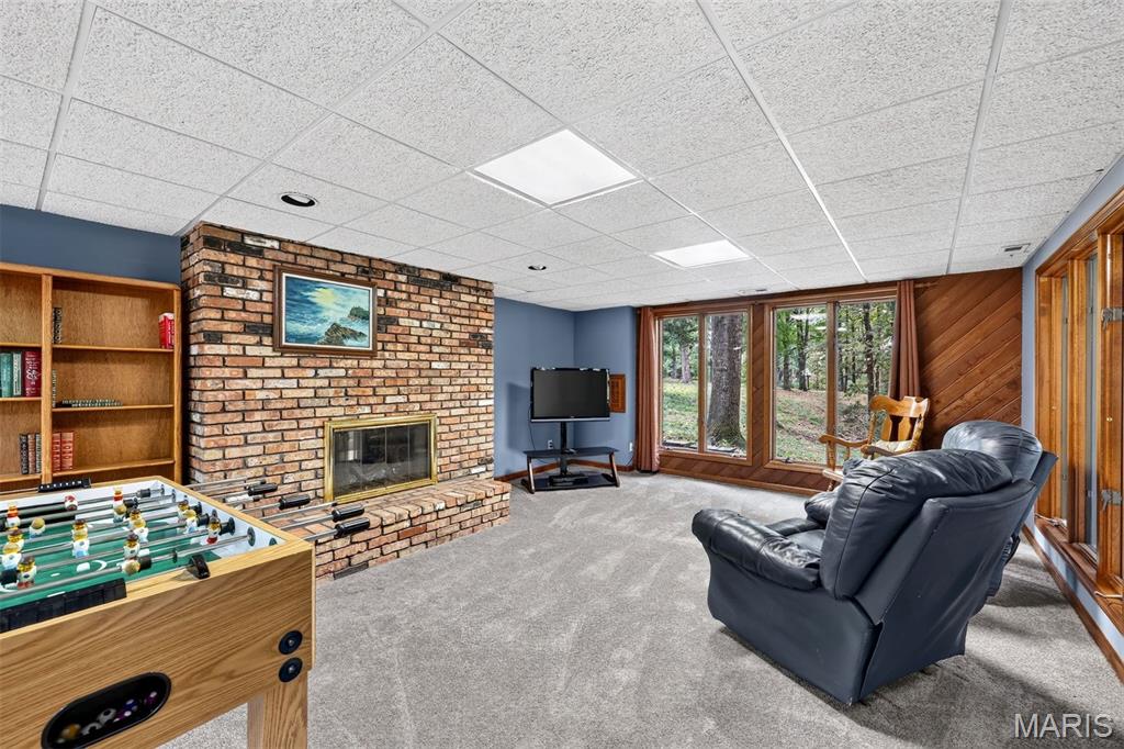 56 Chesterfield Lakes Road