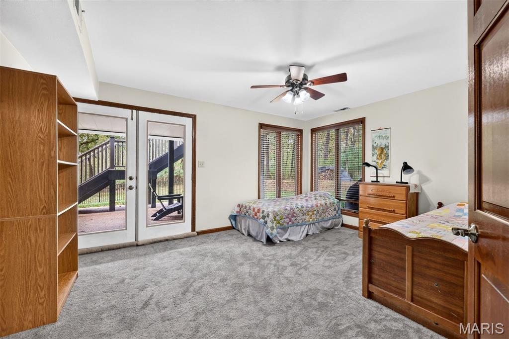 56 Chesterfield Lakes Road