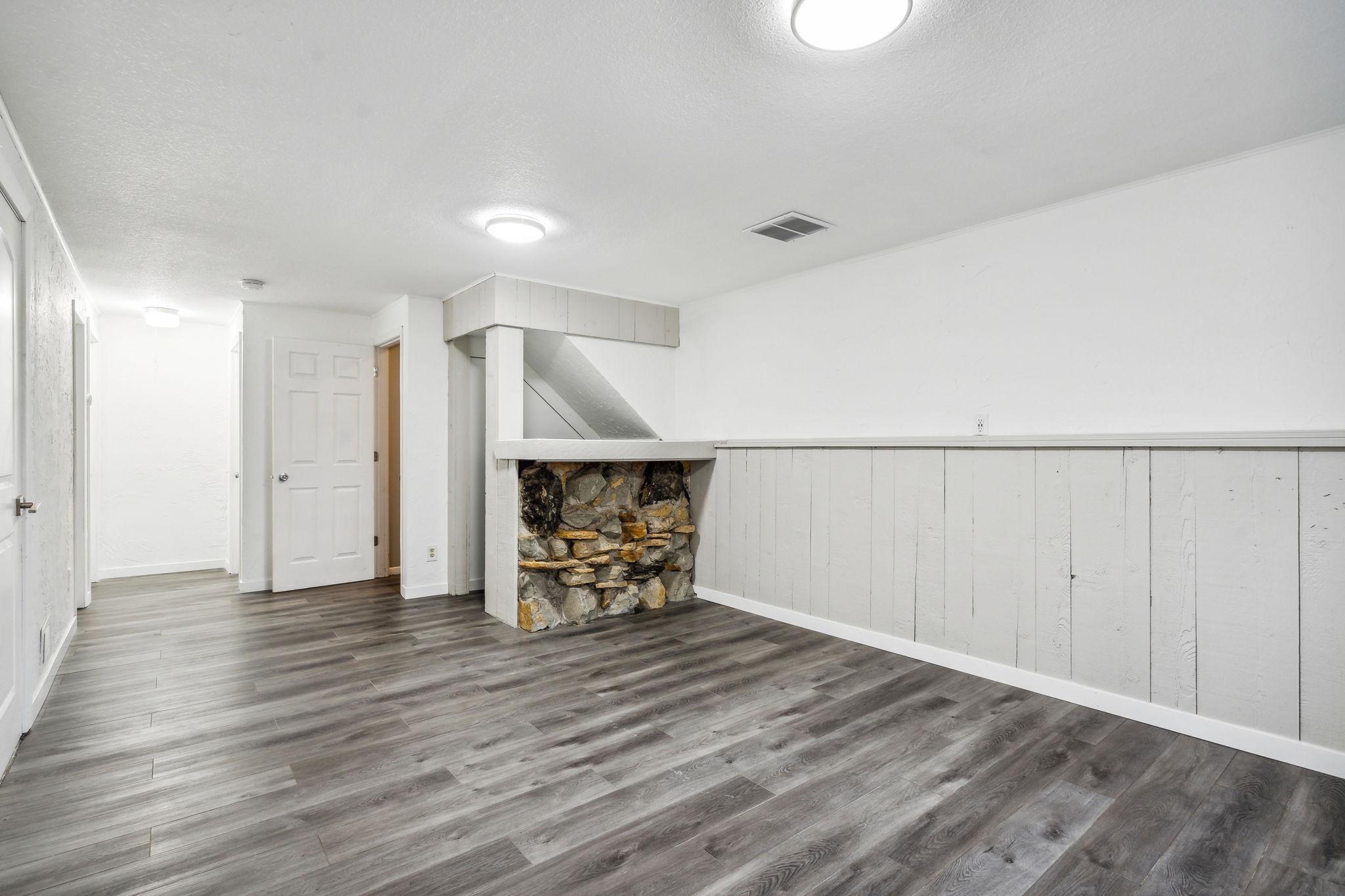 10508 Wren Street NW