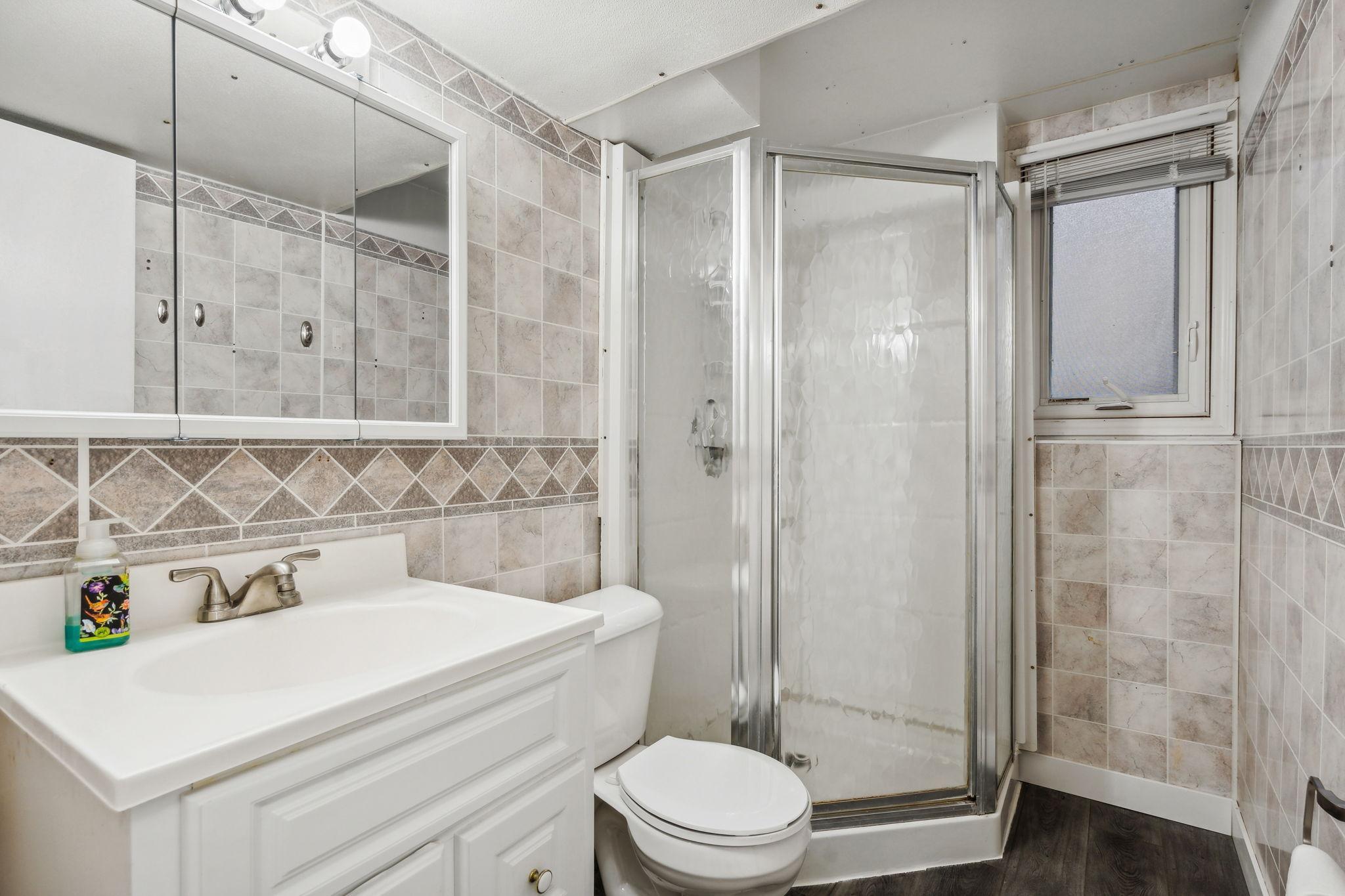 10508 Wren Street NW