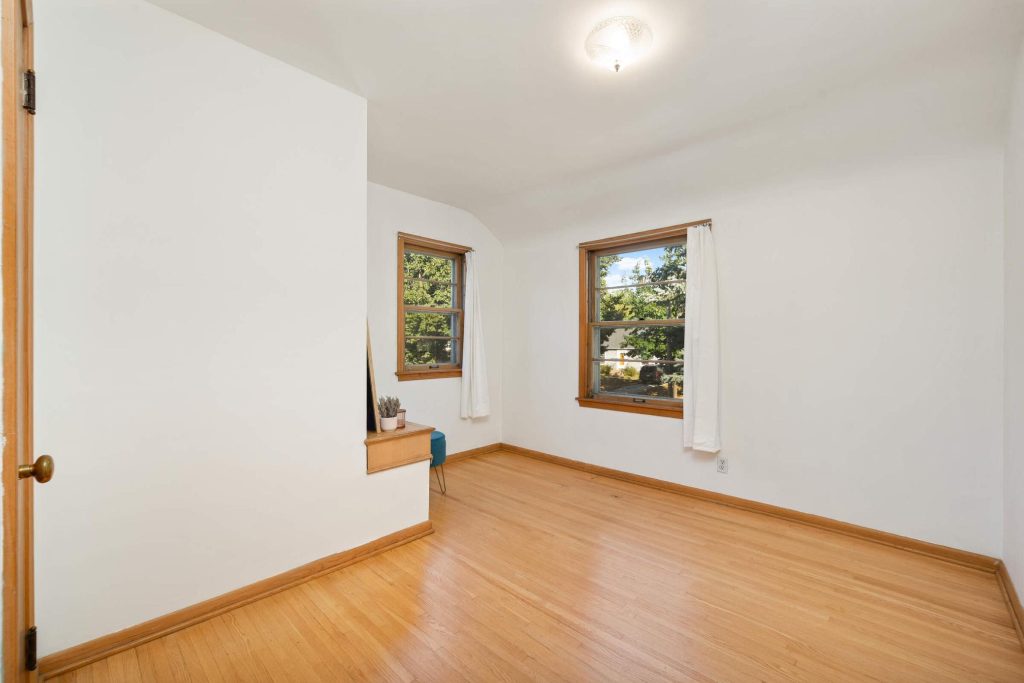 3510 Benjamin Street NE