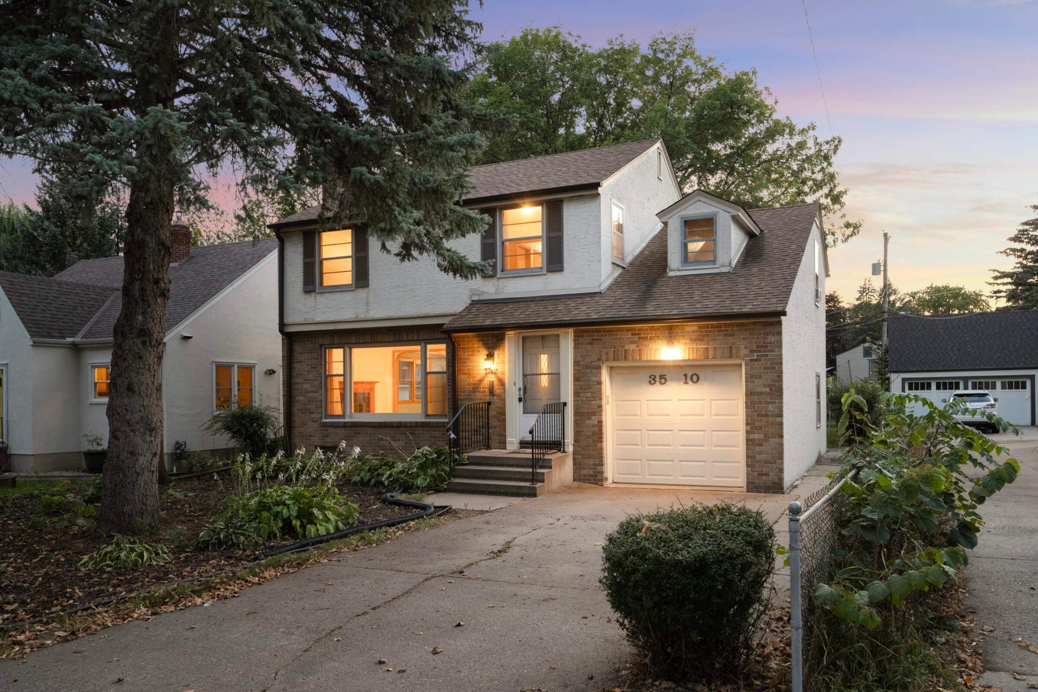 3510 Benjamin Street NE