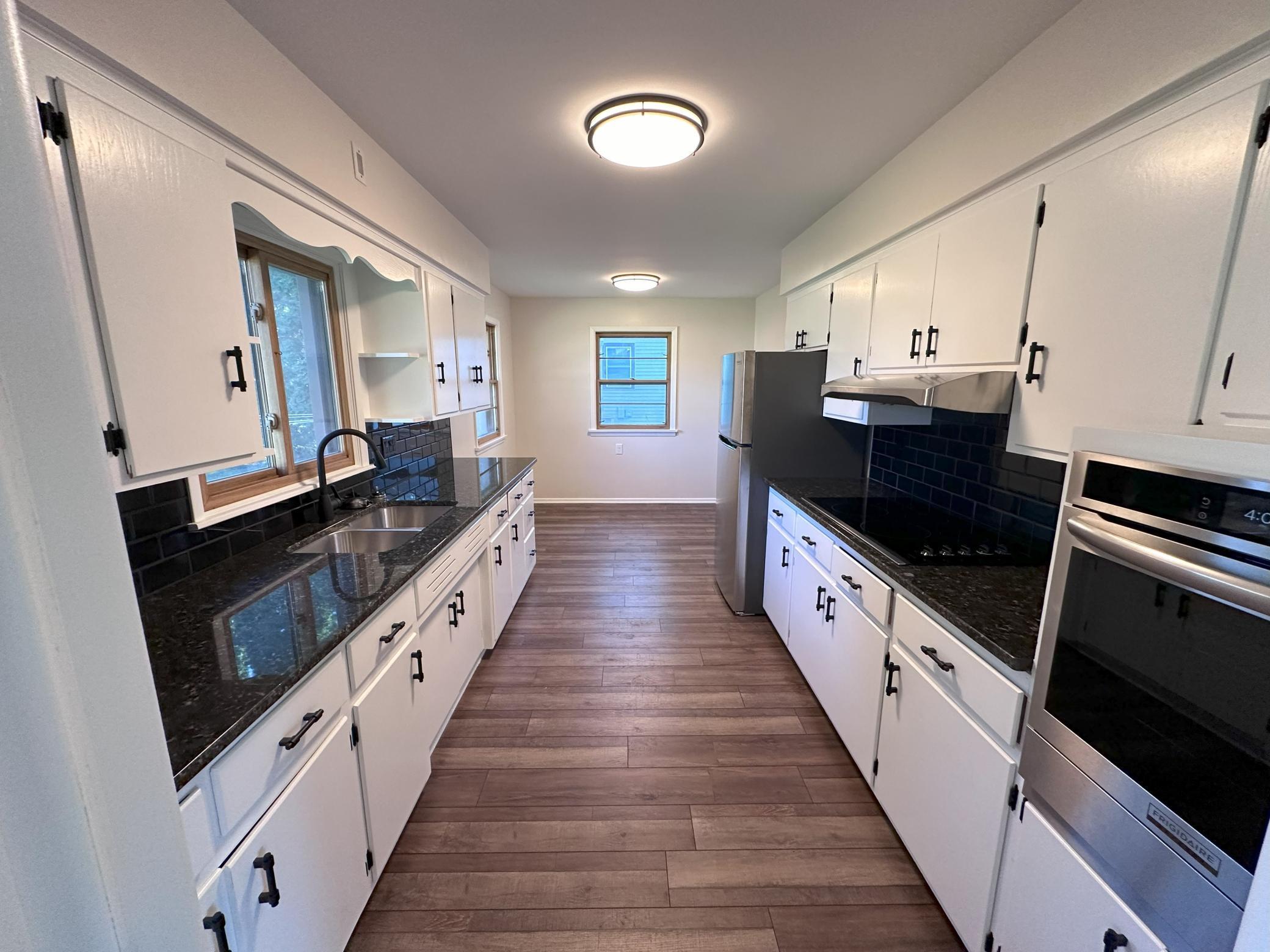 1011 Van Buren Avenue