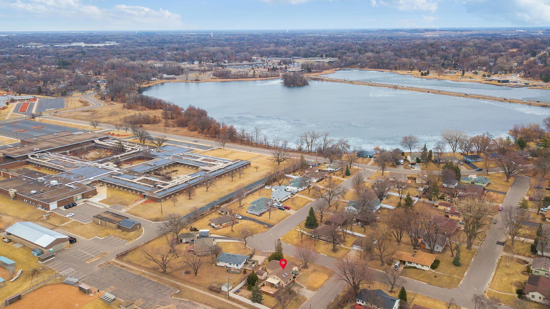 5870 Monroe Street NE