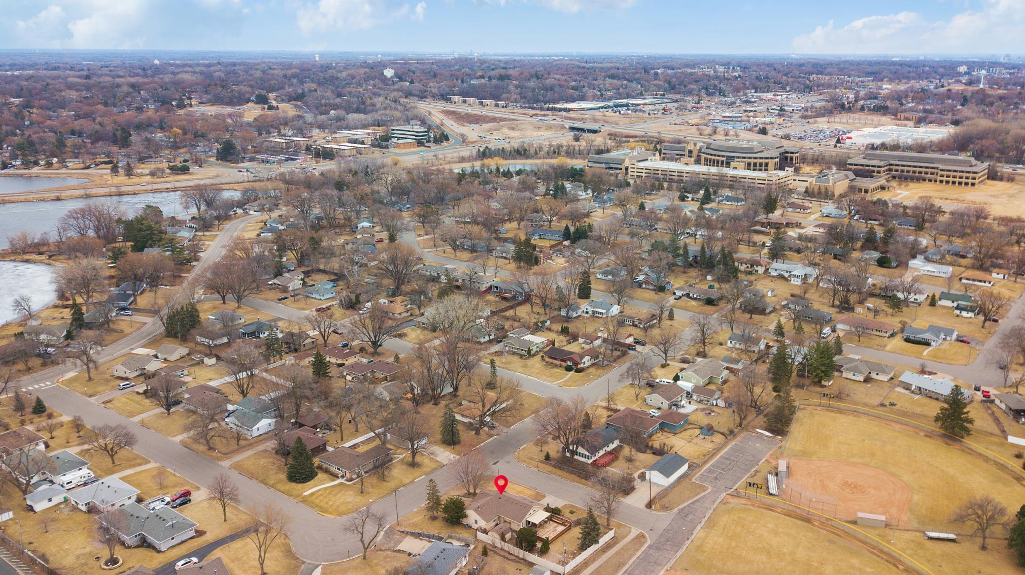 5870 Monroe Street NE