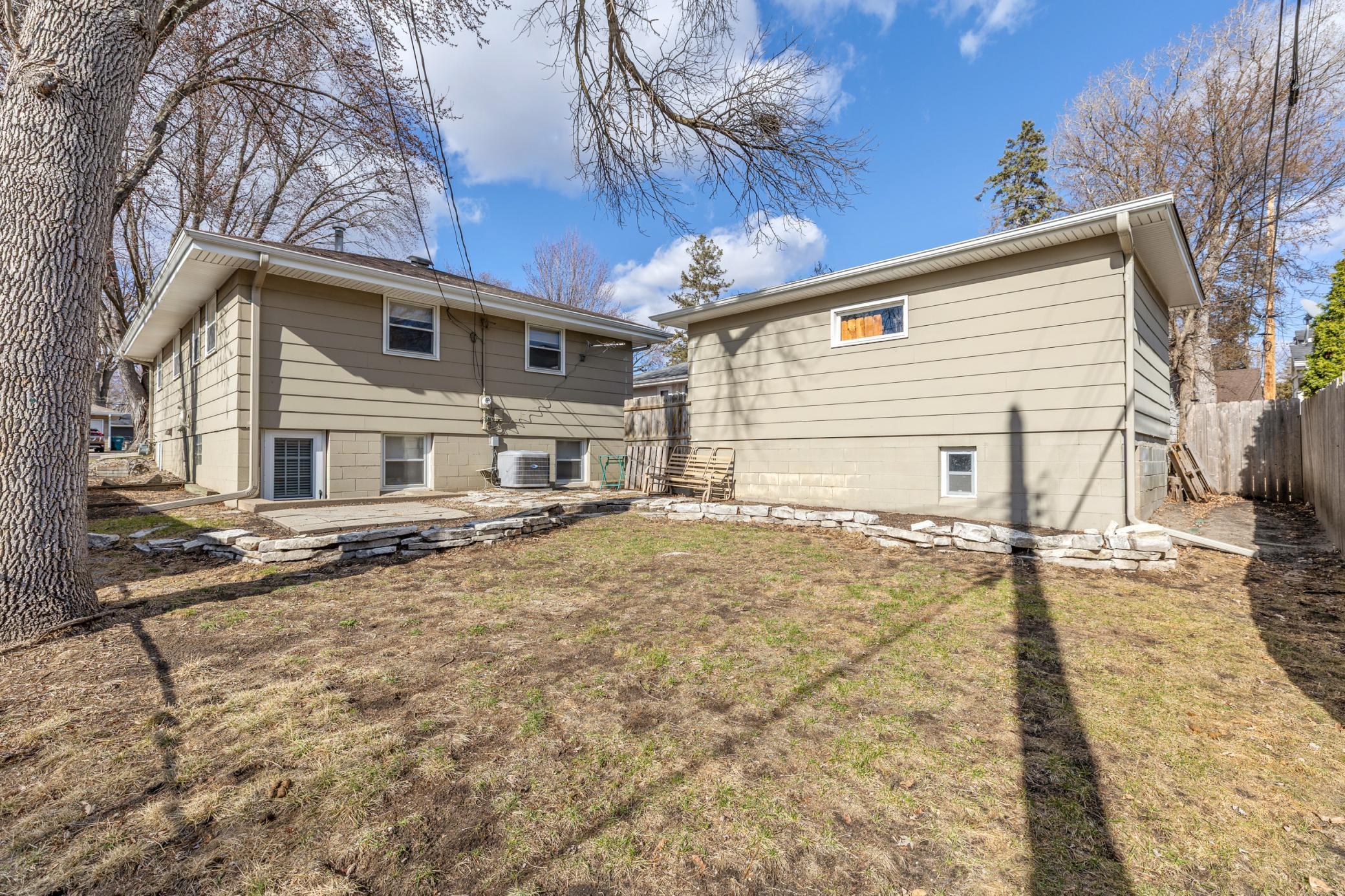 536 Ironton Street NE