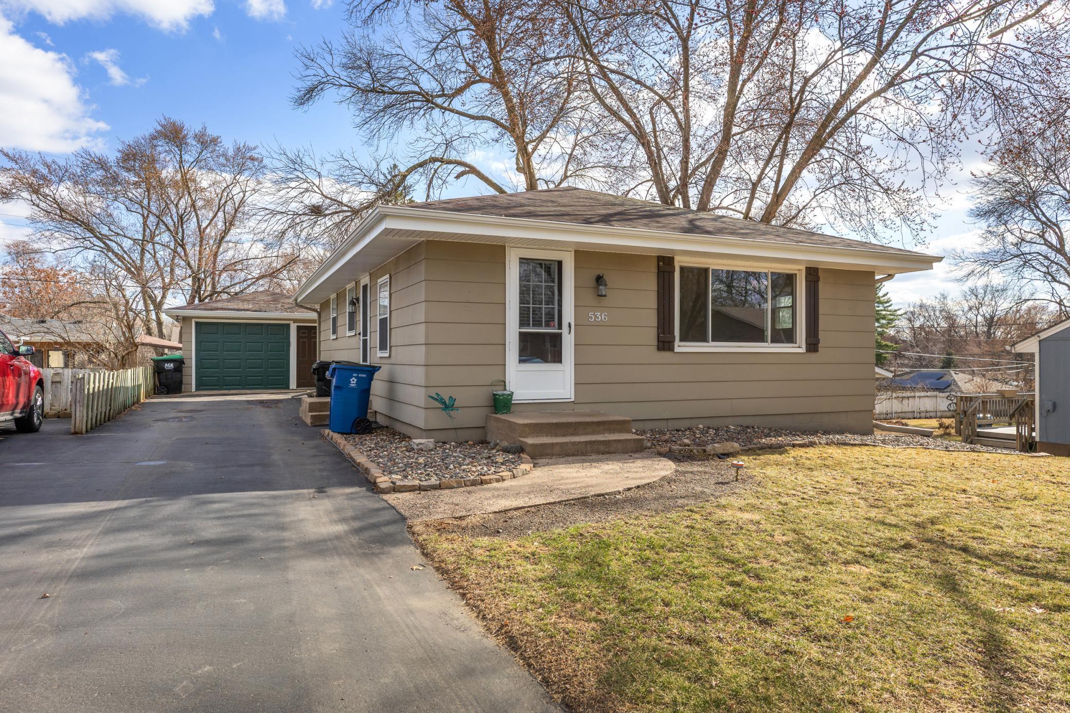 536 Ironton Street NE