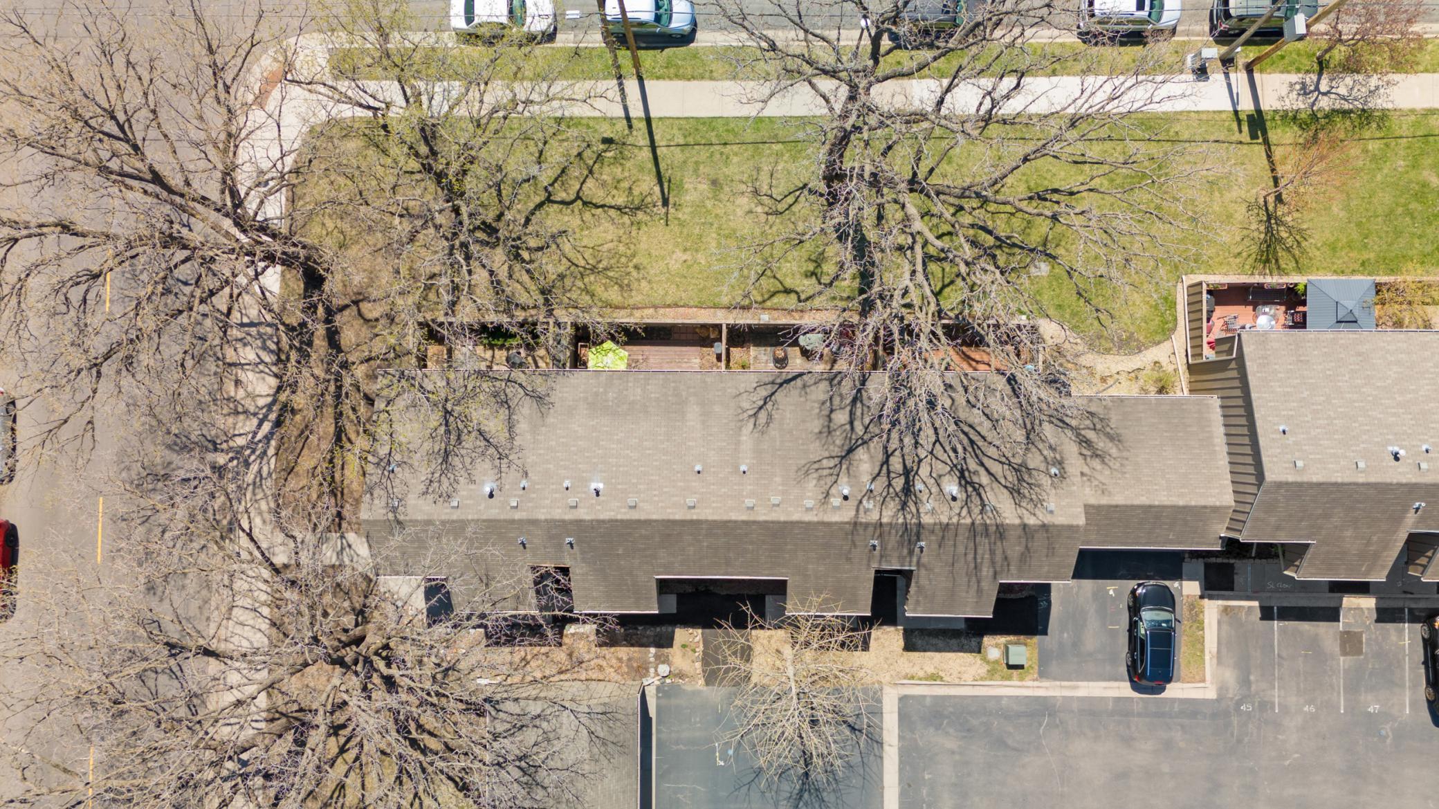 358 E 44th Street