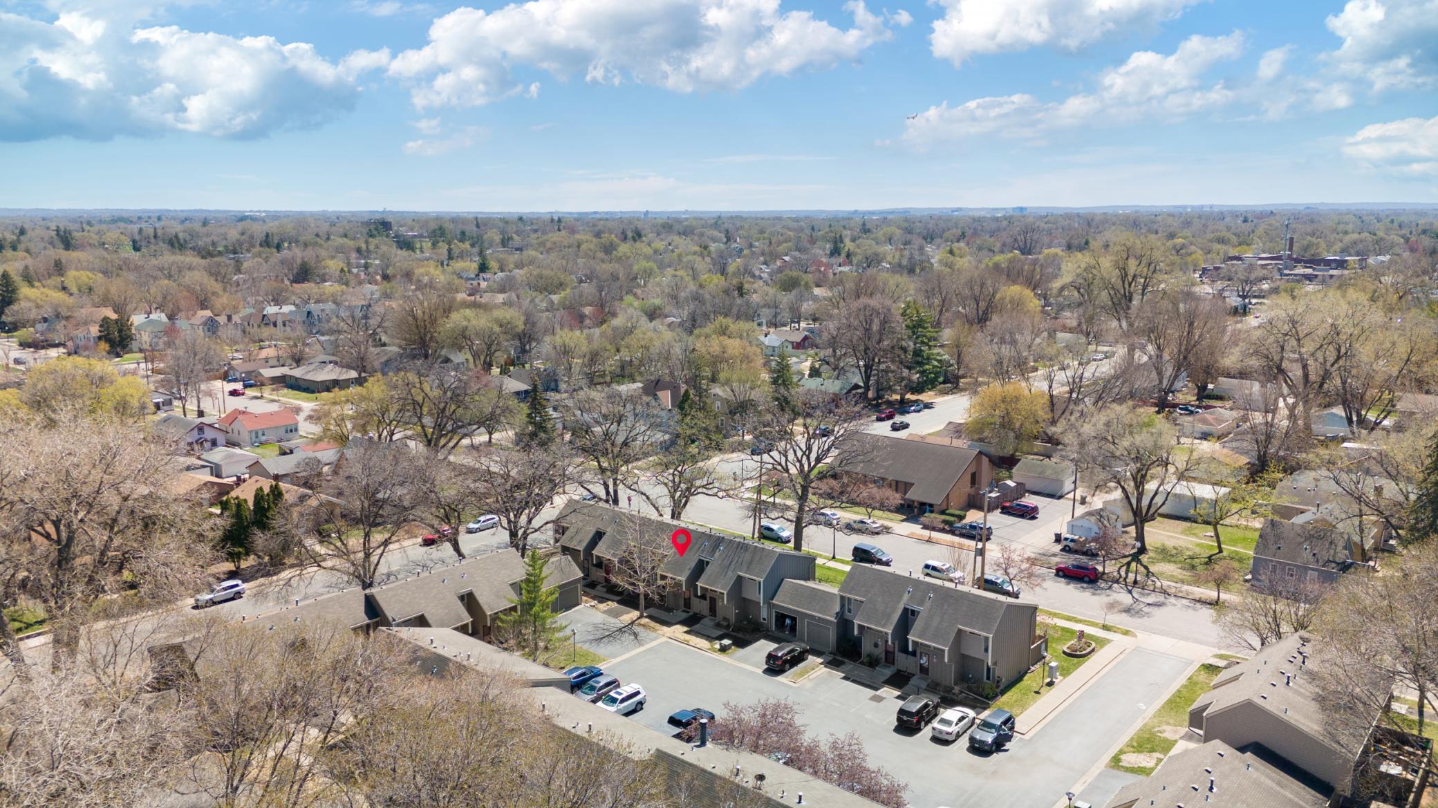 358 E 44th Street