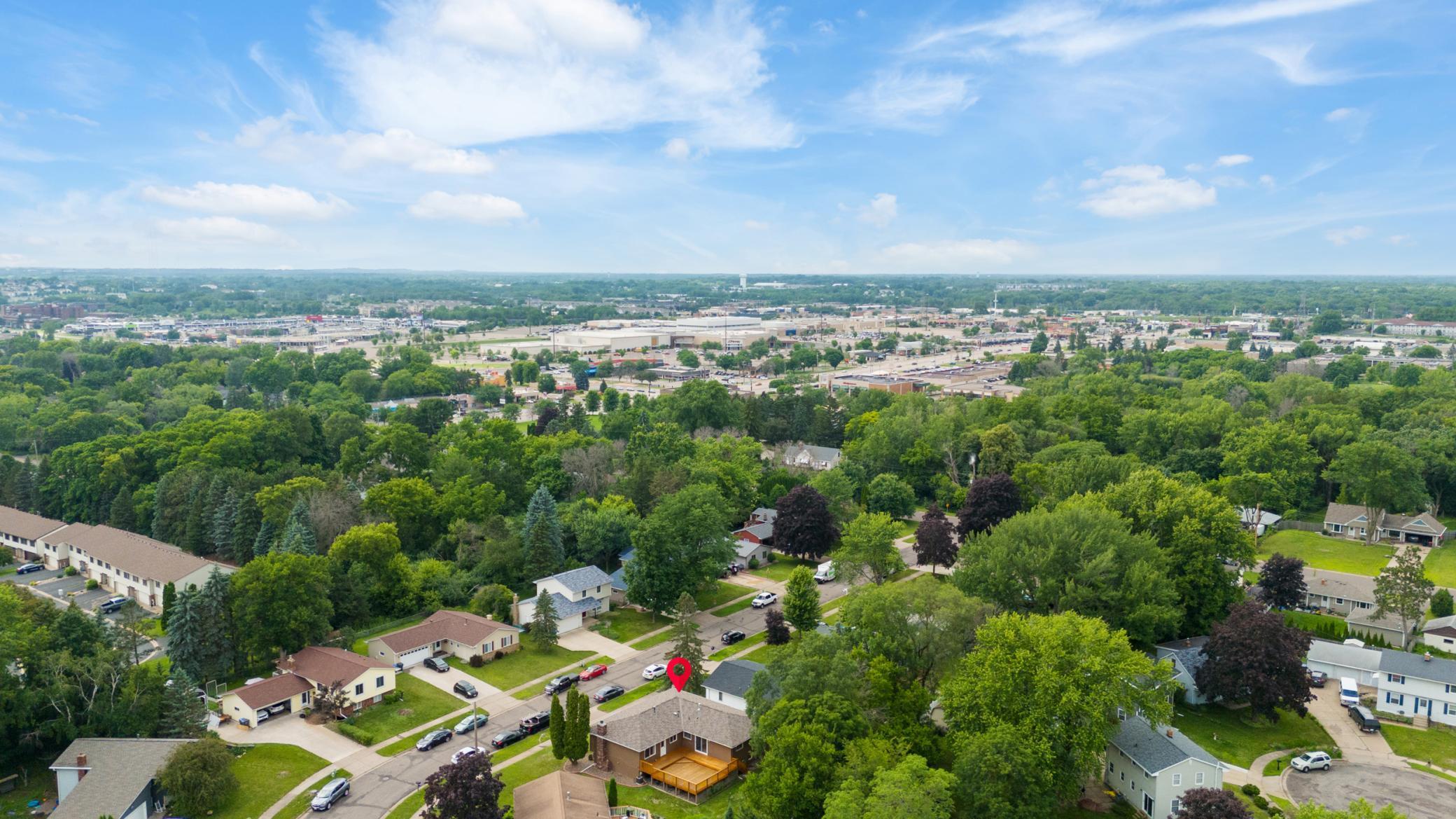 2735 Chisholm Avenue