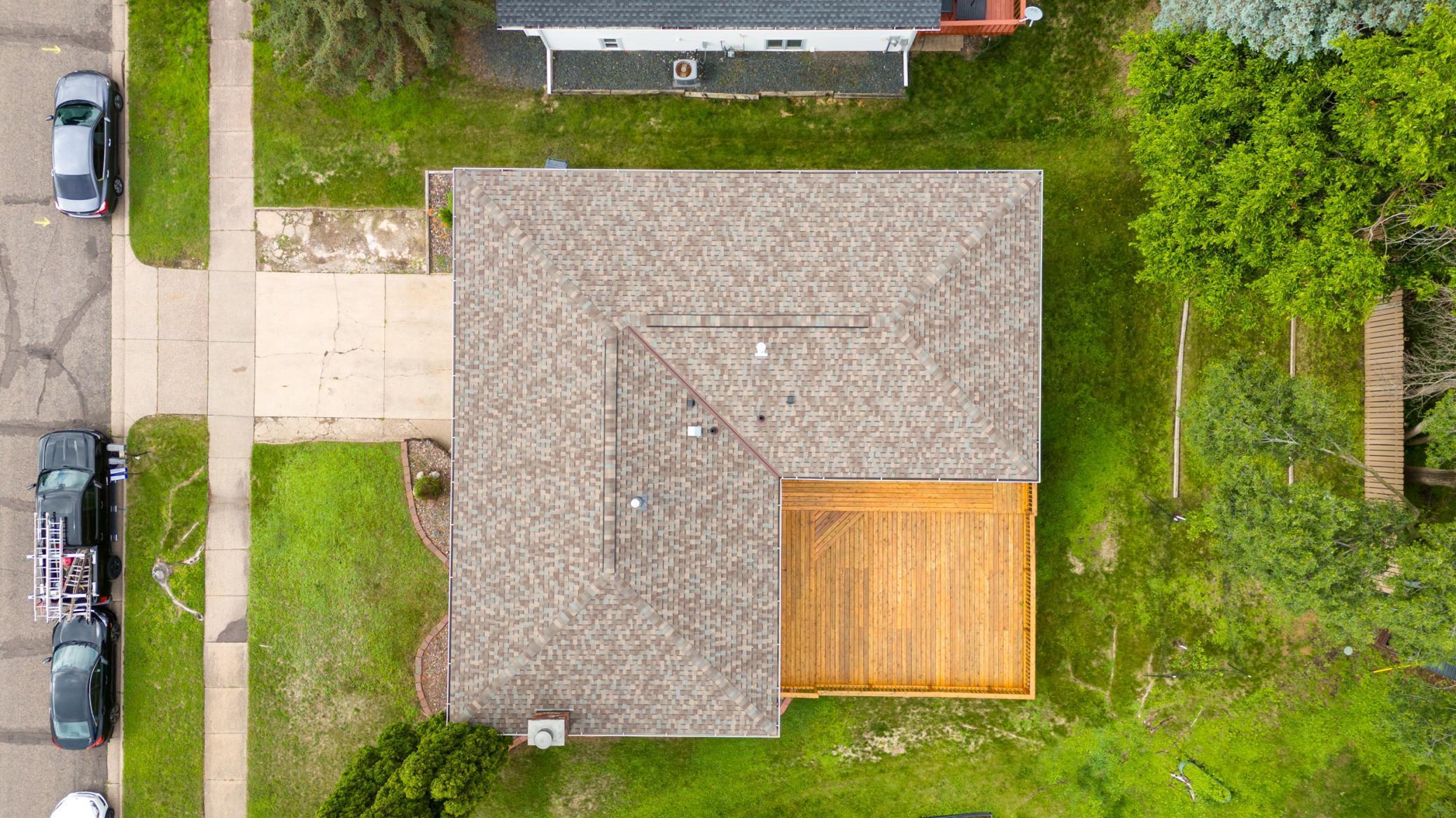 2735 Chisholm Avenue