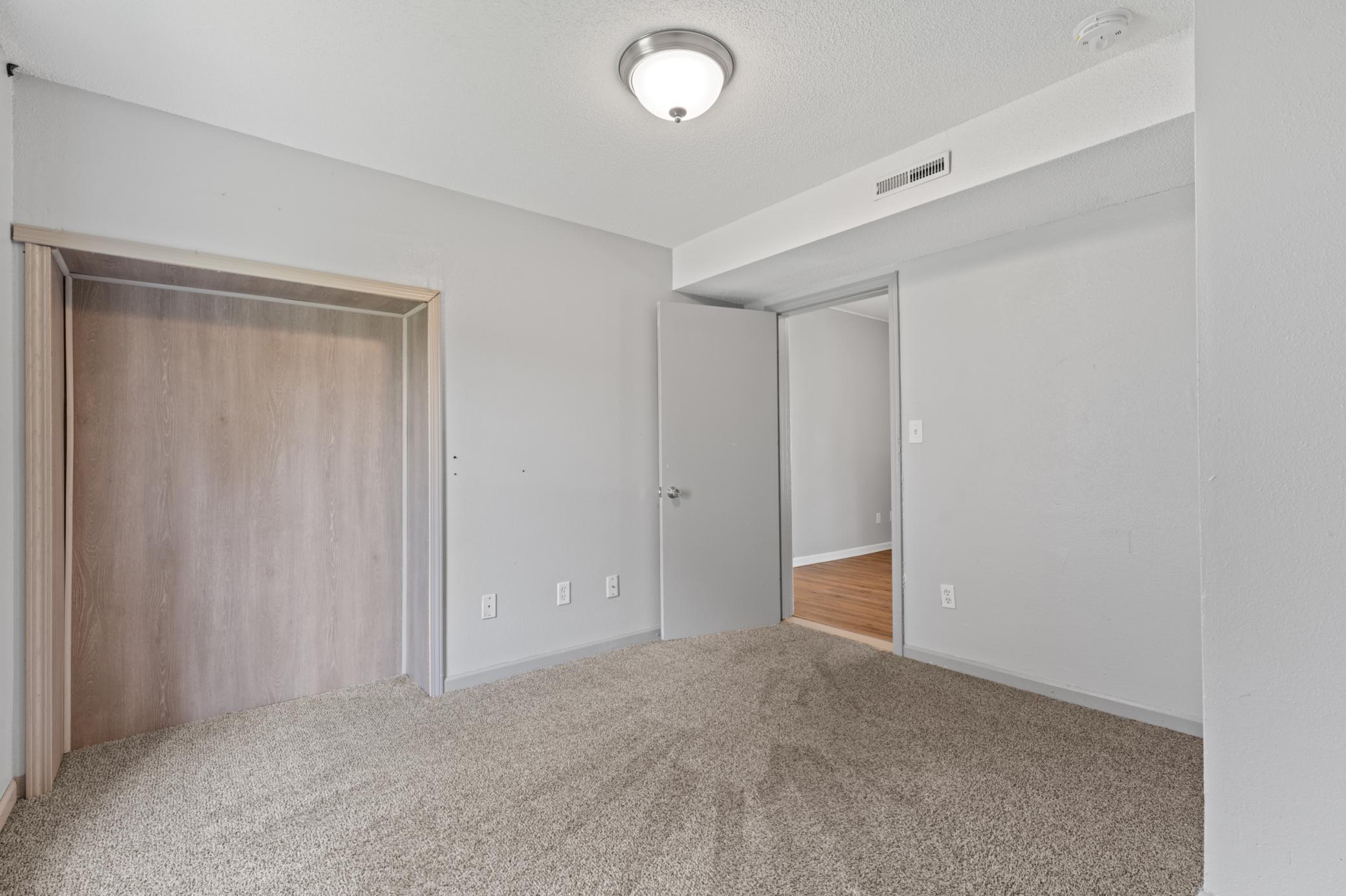 109 5th Street NE