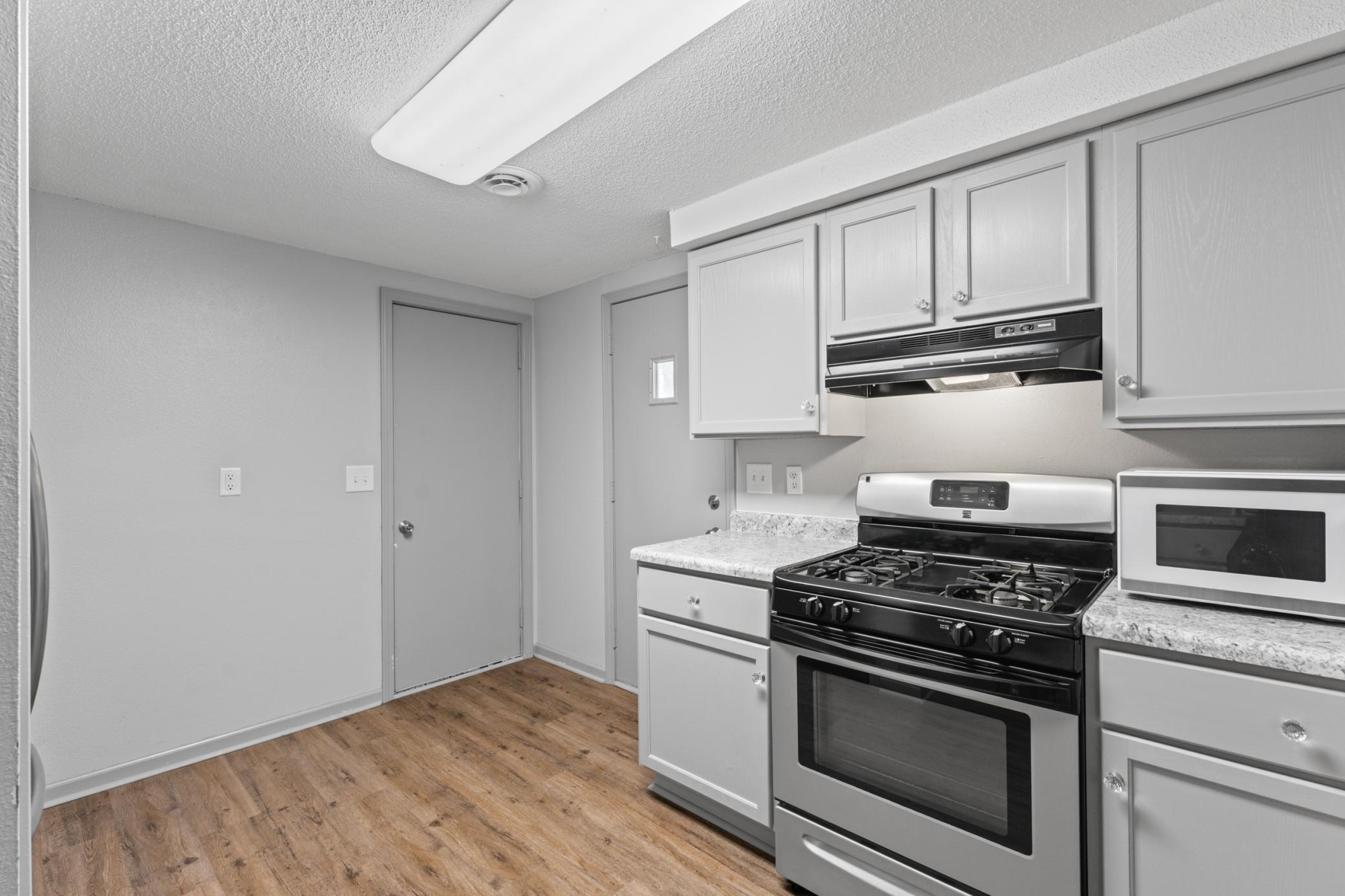 109 5th Street NE
