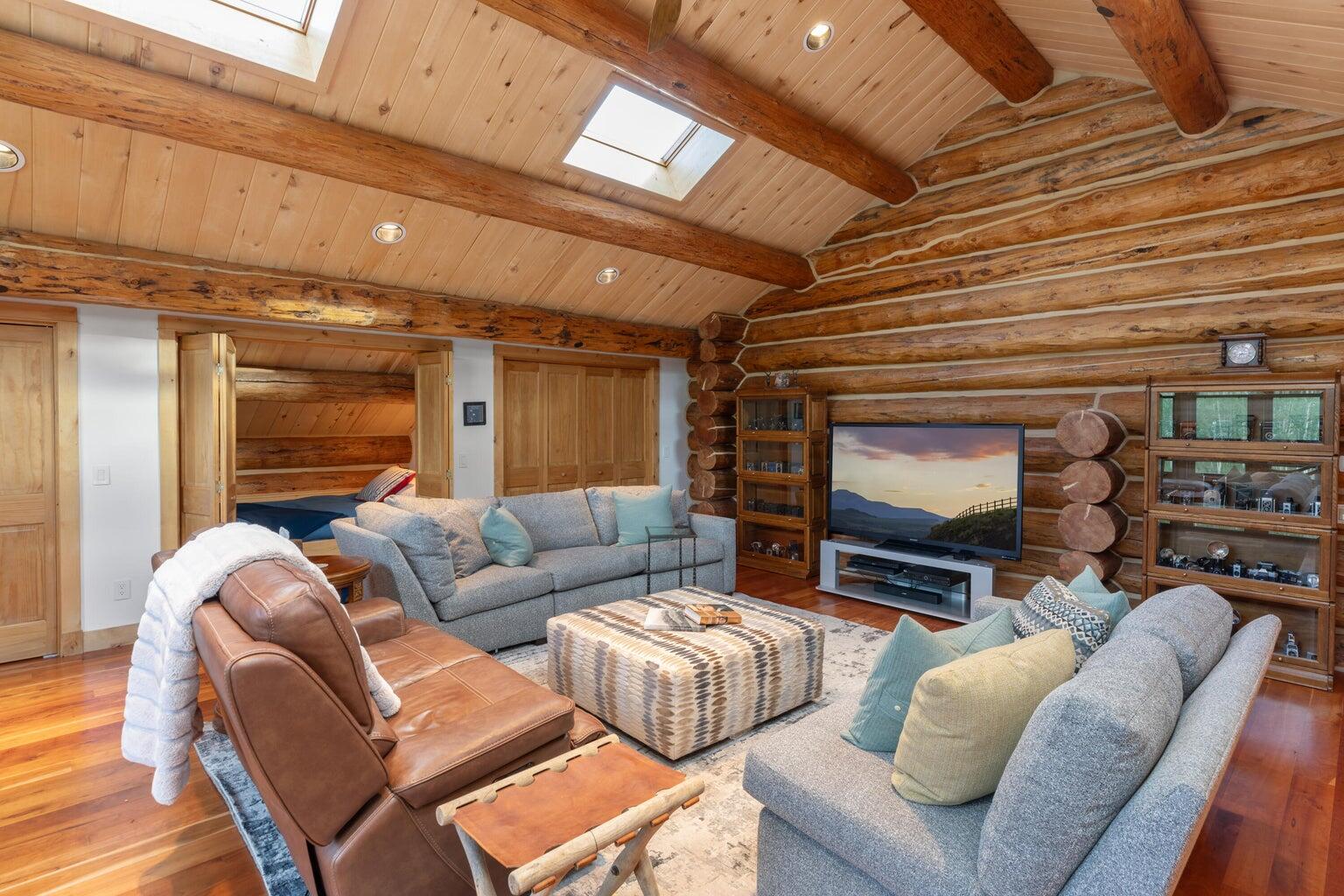 3036 Laughing Dog Road