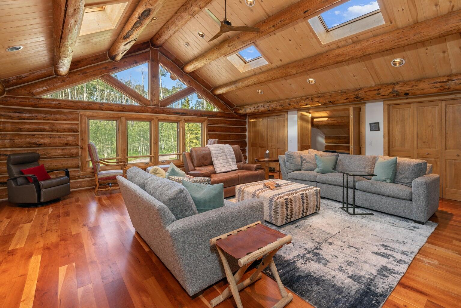3036 Laughing Dog Road