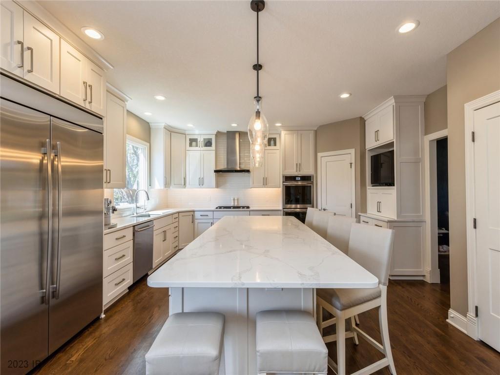 4612 Timberline Drive