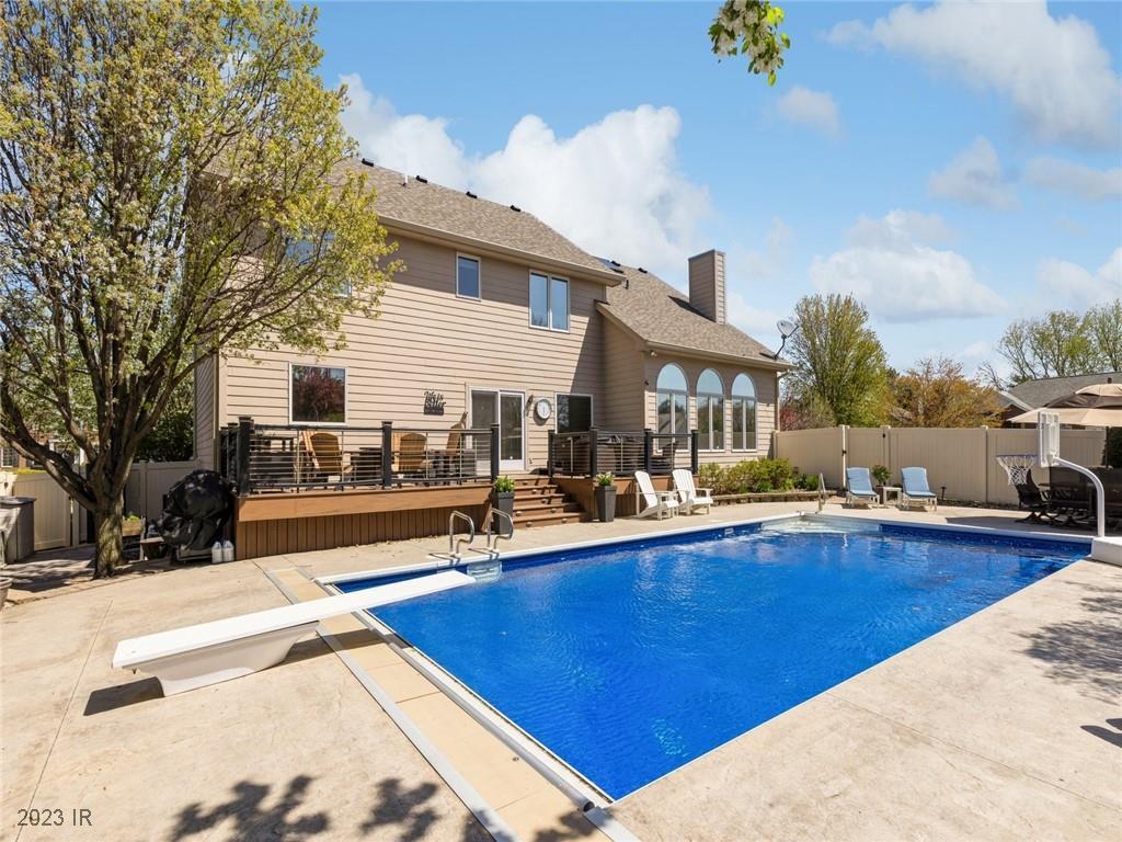 4612 Timberline Drive