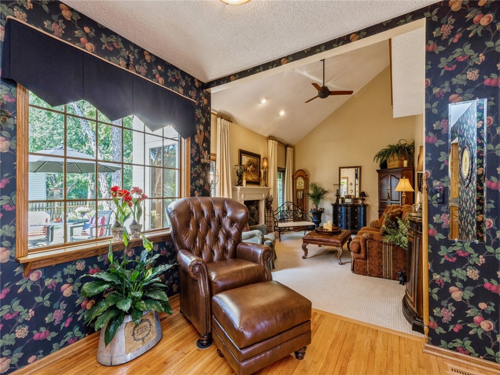 4300 Stonebridge Road