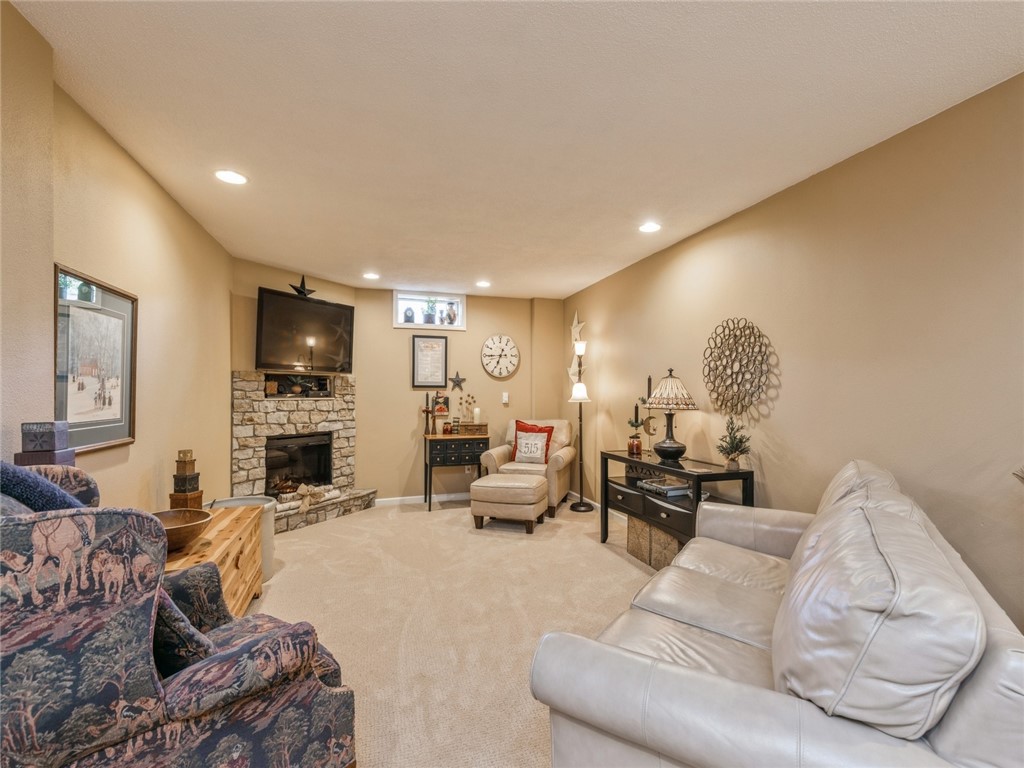 4300 Stonebridge Road