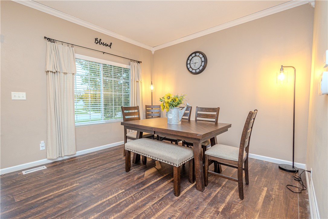 105 SE Crabapple Drive